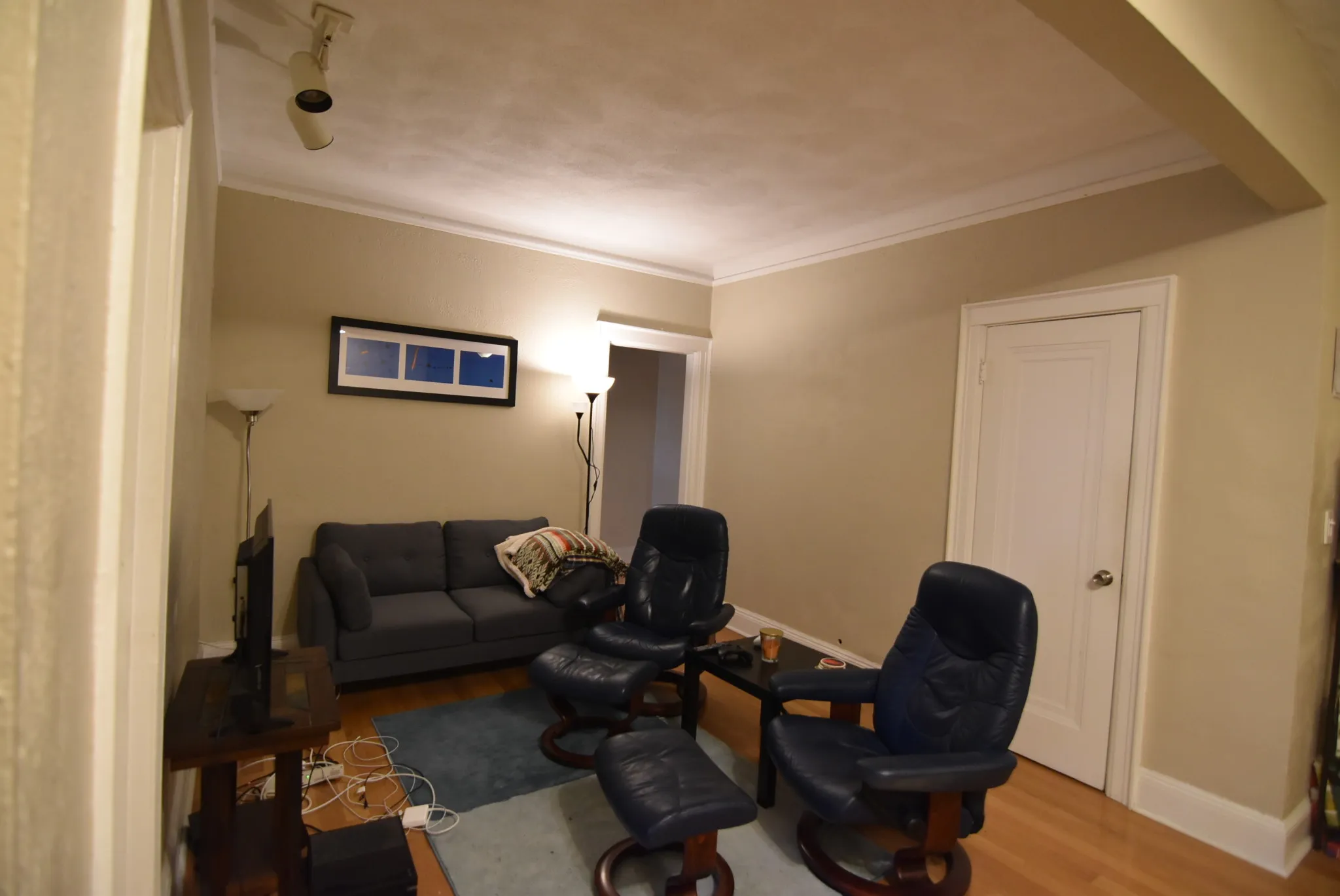 2 bed, 1 bath apartment for rent at 8 Chiswick Rd Unit 23, Brighton — photo 6 of 32