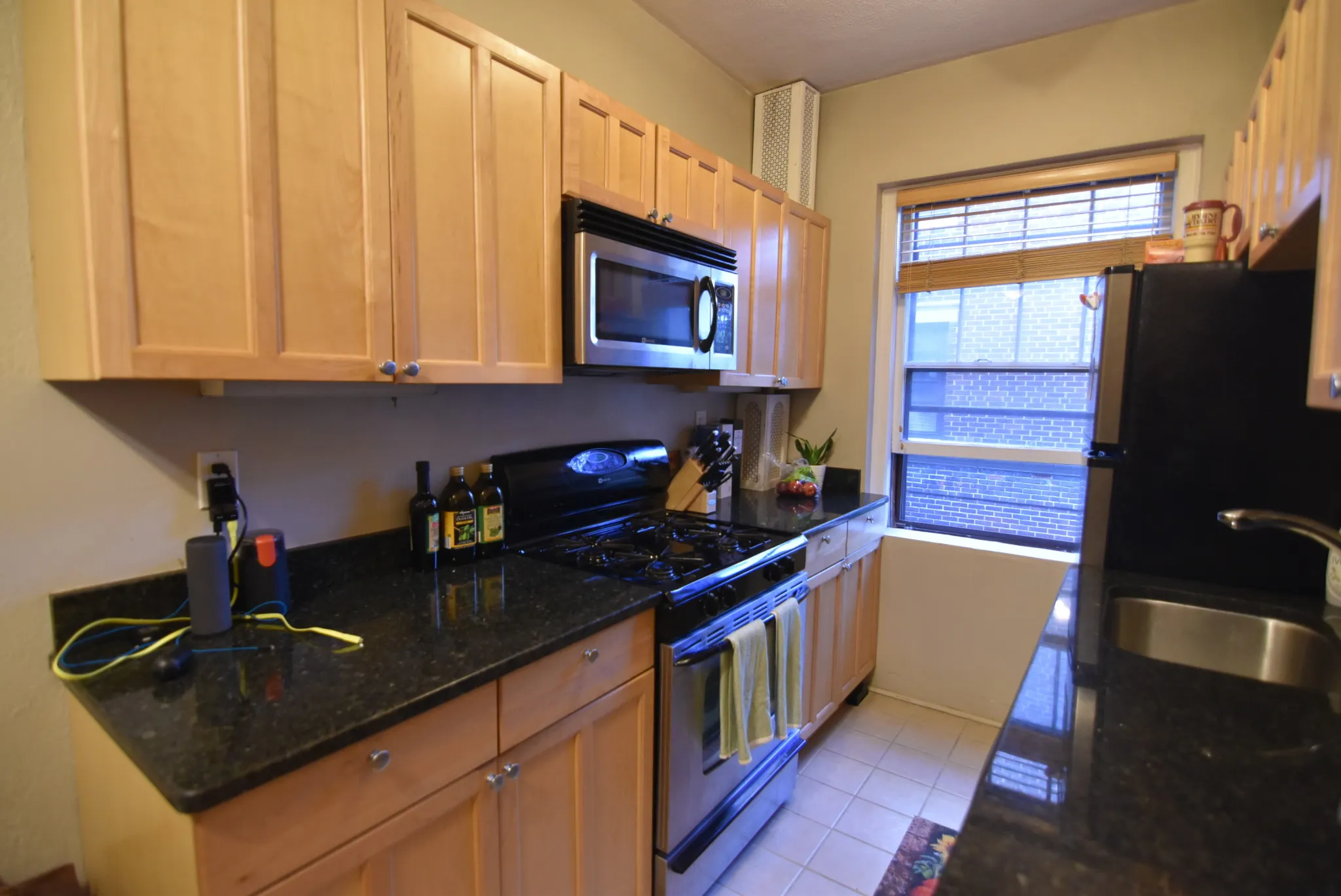2 bed, 1 bath apartment for rent at 8 Chiswick Rd Unit 23, Brighton — photo 4 of 32