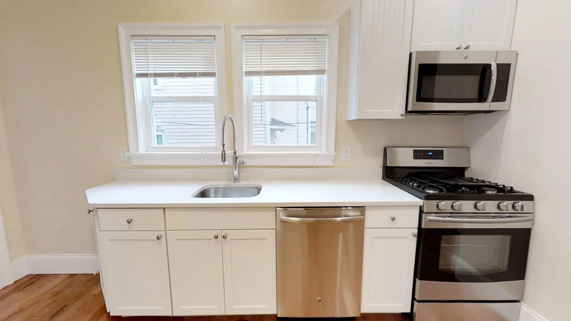 2 bed, 1 bath apartment for rent at 8 Claremon St Unit A, Teele Square — photo 8 of 17