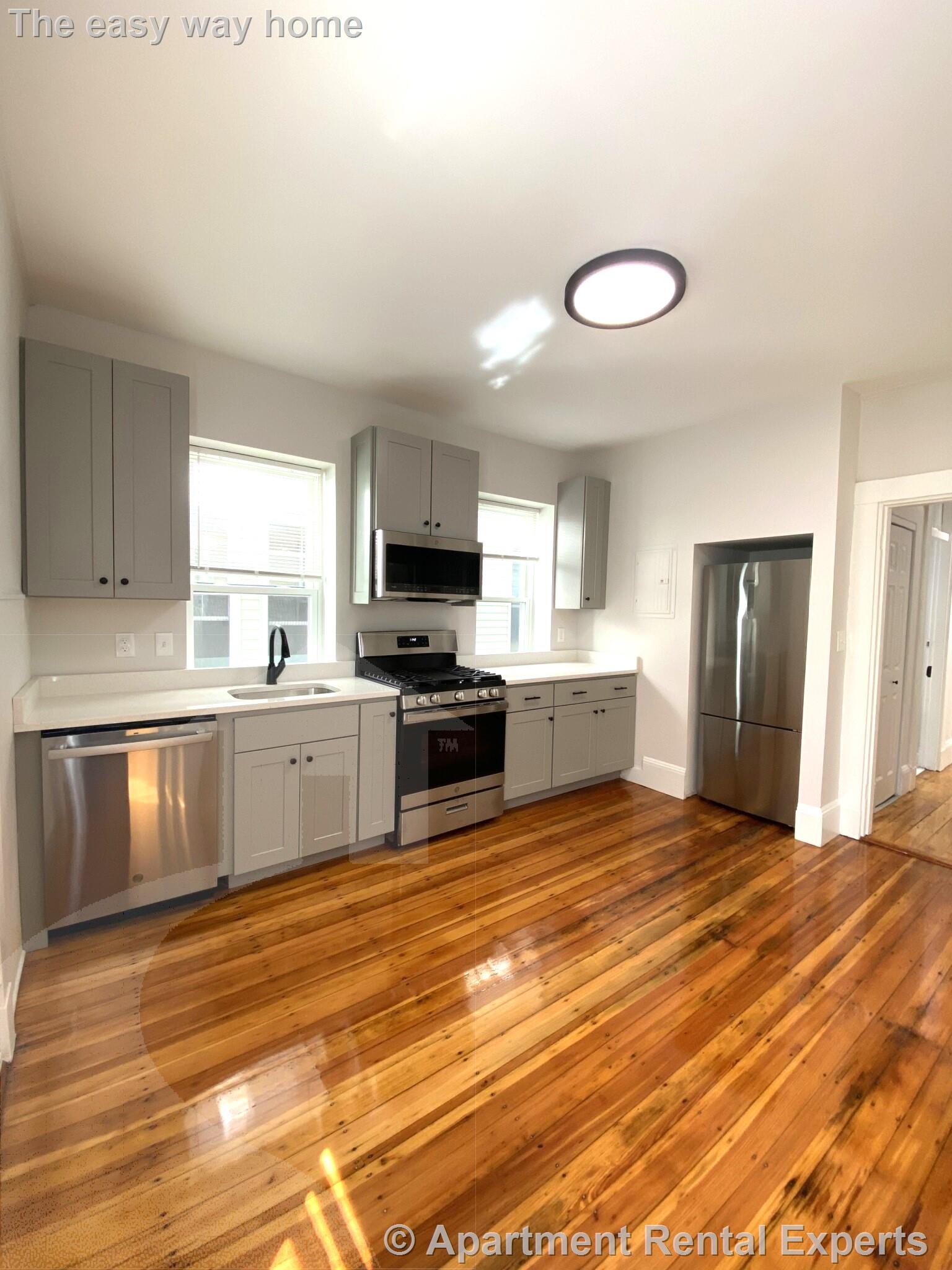 3 bed, 1 bath apartment for rent at 8 Clary St Unit 2, Inman Square