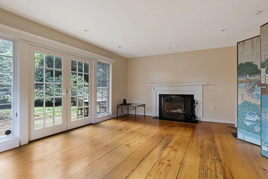 3 bed, 2 bath apartment for rent at 8 Coolidge Hill Rd, Coolidge Hill — photo 8 of 23