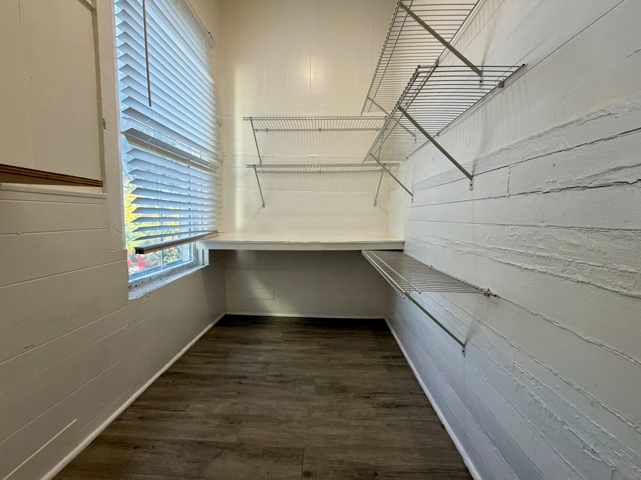 4 bed, 1 bath apartment for rent at 8 Cottage St Unit 1, Union Hill — photo 16 of 17