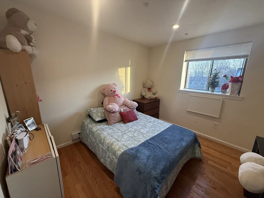 Studio bed, 1 bath apartment for rent at 8 Cotting Ave Unit 32, Marlborough — photo 1 of 6