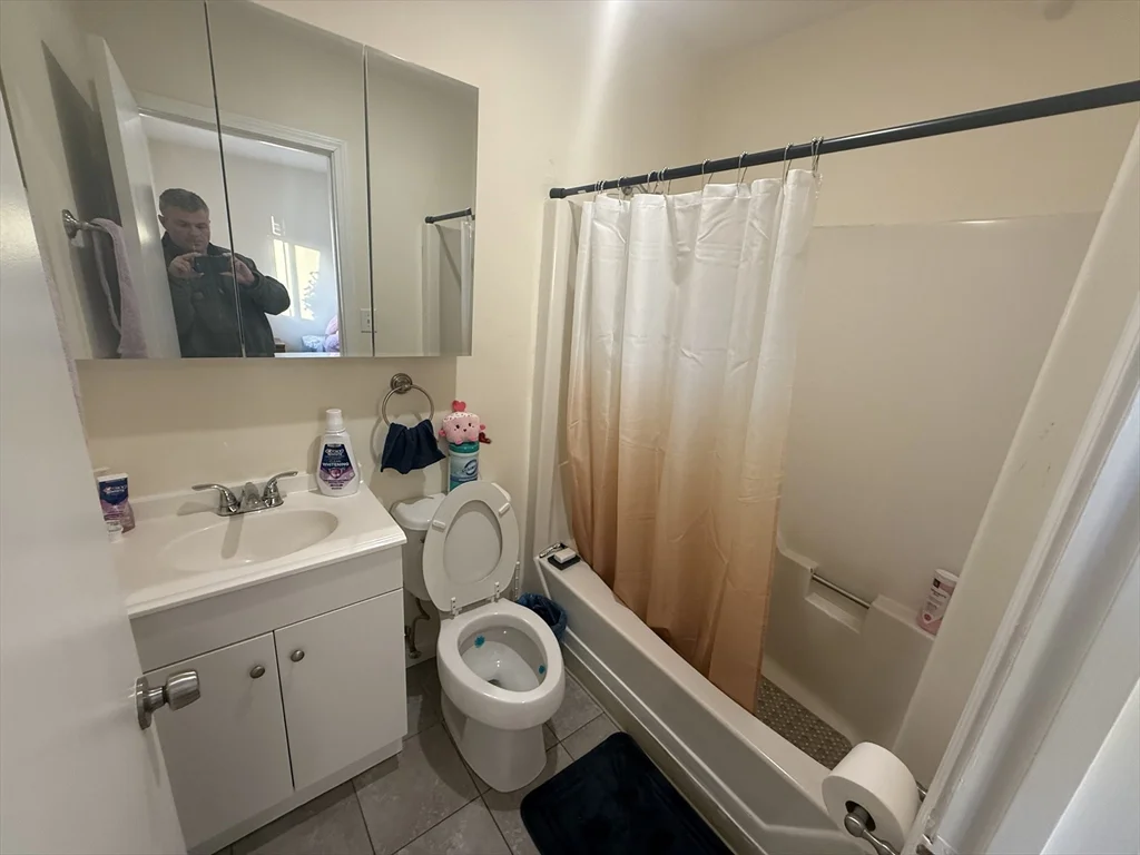Studio bed, 1 bath apartment for rent at 8 Cotting Ave Unit 32, Marlborough — photo 5 of 6