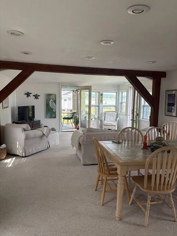 2 bed, 1 bath apartment for rent at 8 Cove Rd, Little Neck — photo 7 of 18