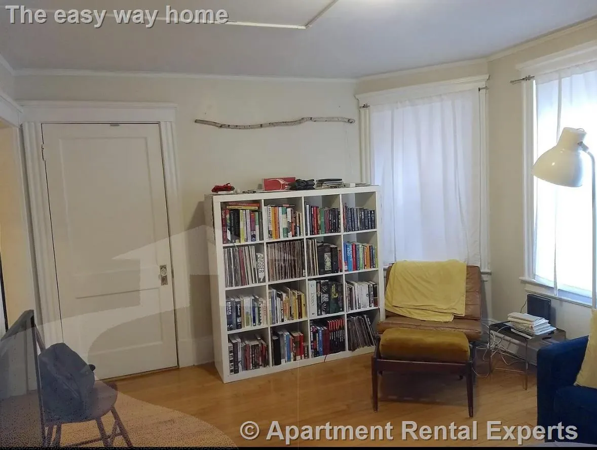 1 bed, 1 bath apartment for rent at 8 Craigie Cir Unit 8, Harvard Square — photo 4 of 13