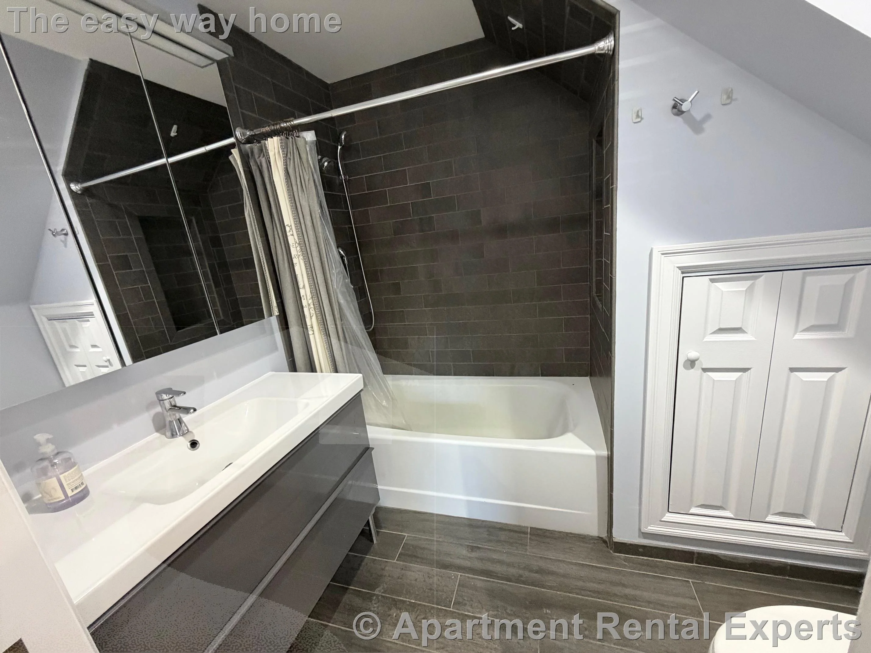 2 bed, 1 bath apartment for rent at 8 Cross St East Unit 1, East Somerville — photo 8 of 10
