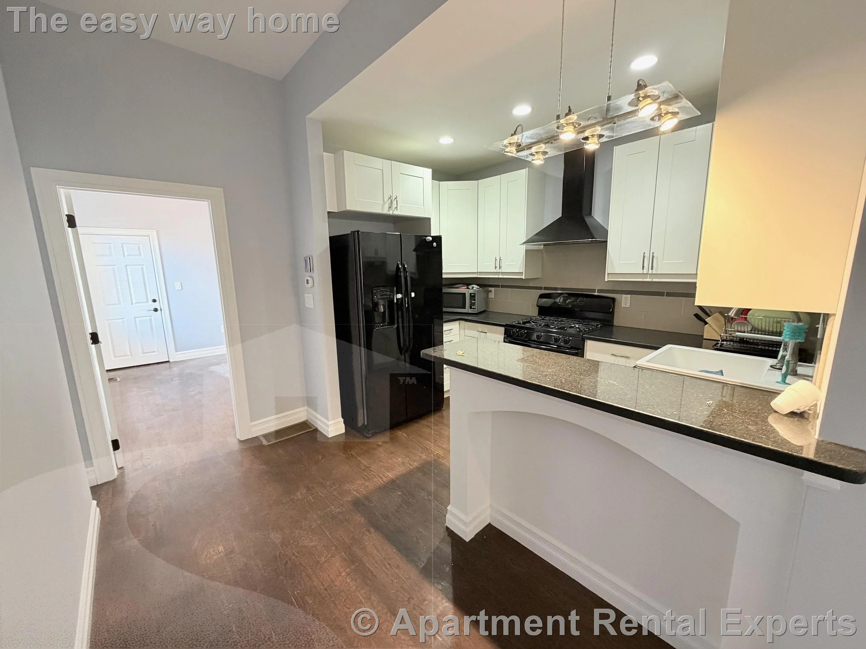 2 bed, 1 bath apartment for rent at 8 Cross St East Unit 1, East Somerville — photo 2 of 10