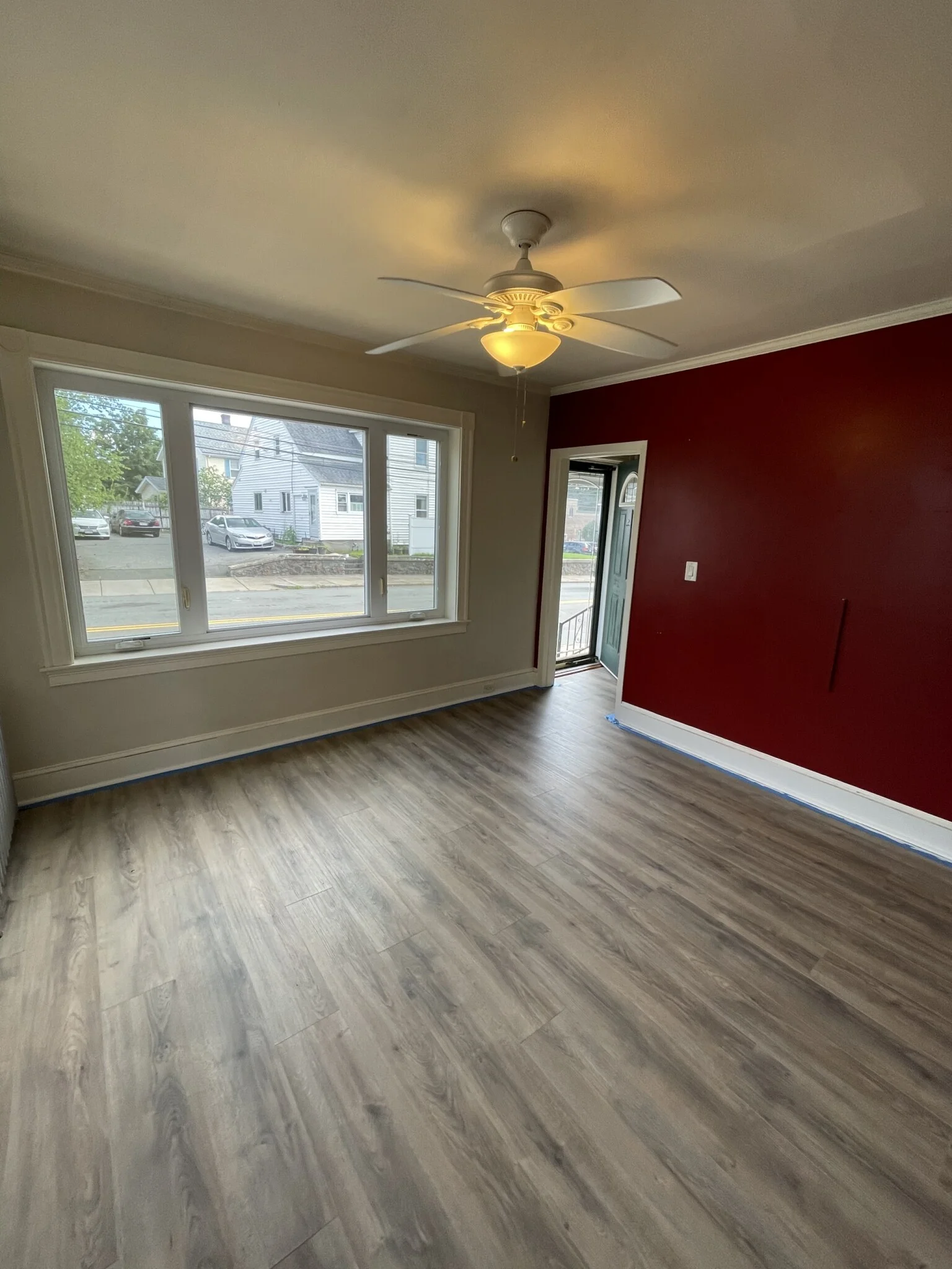 3 bed, 1.5 bath apartment for rent at 8 Cross St Unit 1, Woburn — photo 4 of 28