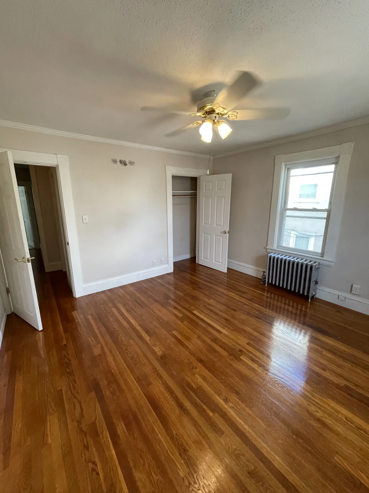 3 bed, 1.5 bath apartment for rent at 8 Cross St Unit 1, Woburn — photo 9 of 28