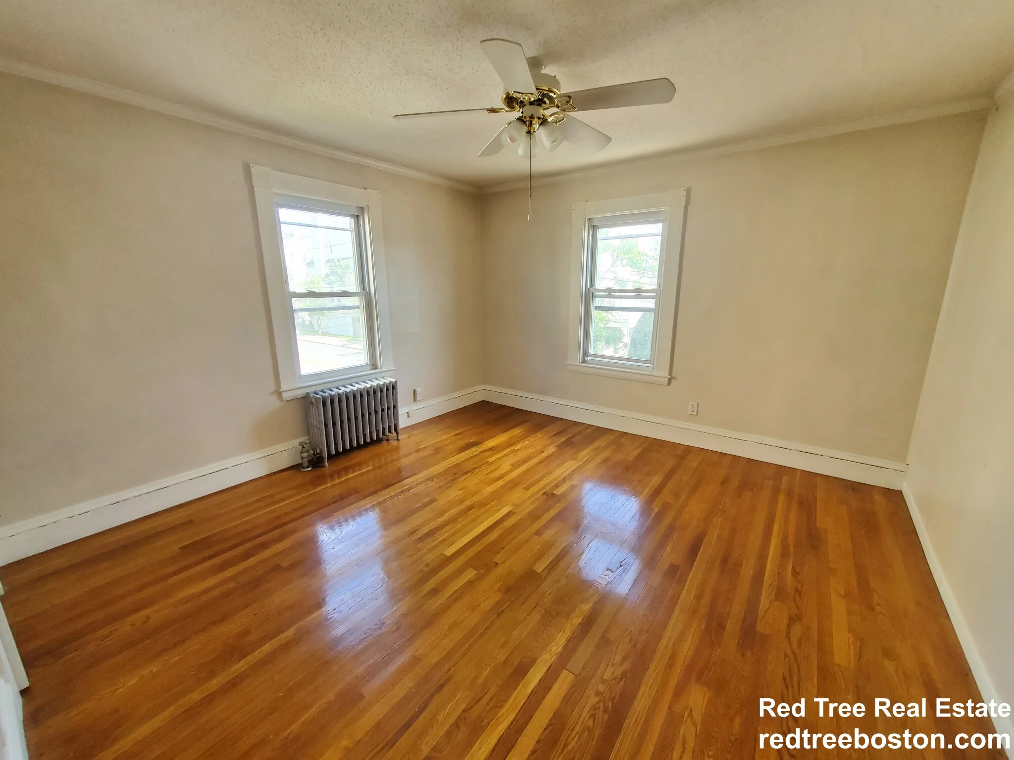 3 bed, 1.5 bath apartment for rent at 8 Cross St Unit Townhouse, Woburn — photo 5 of 15