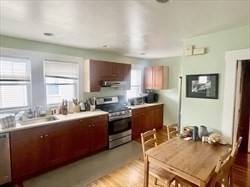 3 bed, 1 bath apartment for rent at 8 Dalton Rd Unit 8, Belmont — photo 7 of 12