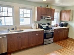 3 bed, 1 bath apartment for rent at 8 Dalton Rd Unit 8, Belmont — photo 5 of 12