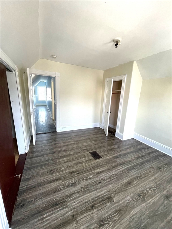 3 bed, 1 bath apartment for rent at 8 Dane Unit 2, Everett — photo 12 of 15