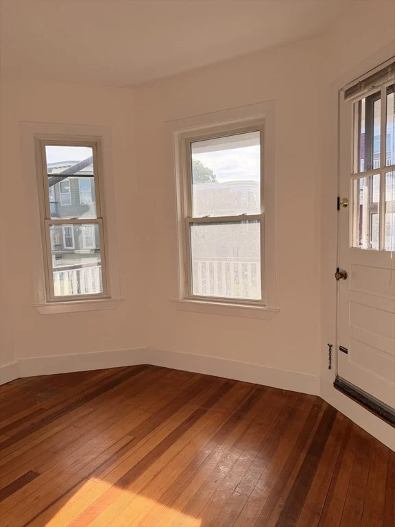 4 bed, 1 bath apartment for rent at 8 Dawes St Unit 1, Dorchester — photo 6 of 9