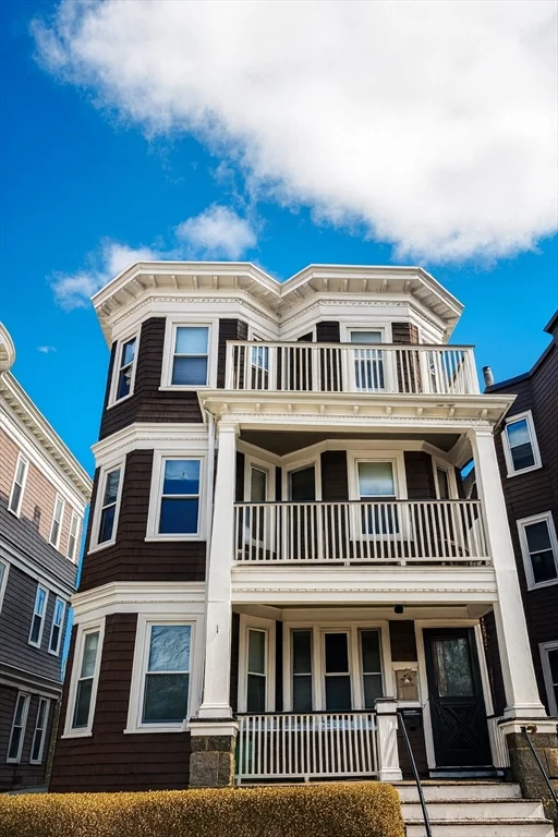 4 bed, 1 bath apartment for rent at 8 Dawes St Unit 2, Dorchester — photo 9 of 9