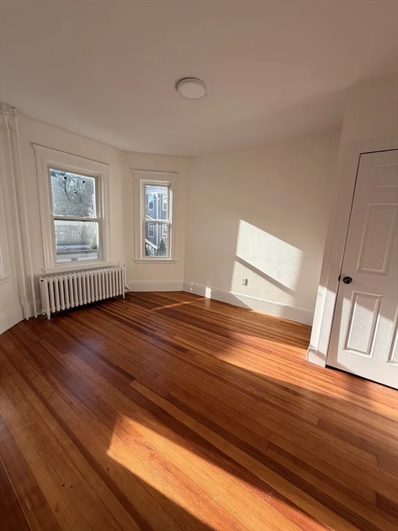 4 bed, 1 bath apartment for rent at 8 Dawes St Unit 2, Dorchester — photo 2 of 9