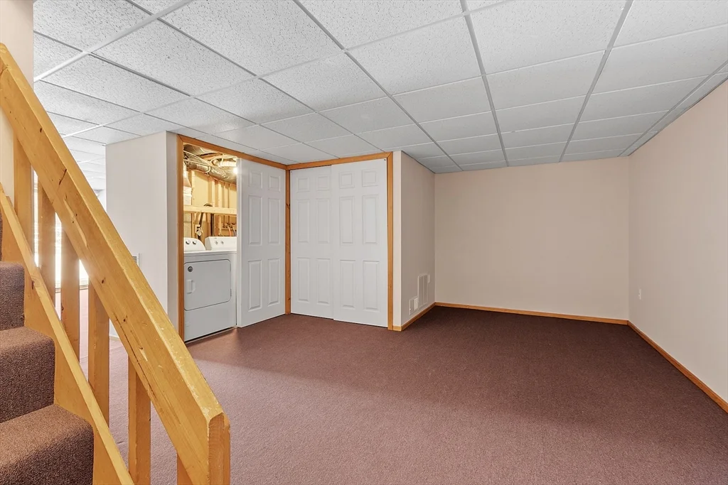 2 bed, 1 bath apartment for rent at 8 Deer Path Unit 5, Maynard — photo 14 of 25