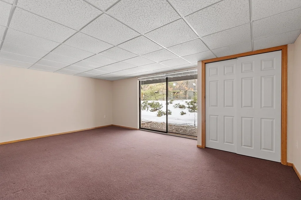 2 bed, 1 bath apartment for rent at 8 Deer Path Unit 5, Maynard — photo 16 of 25