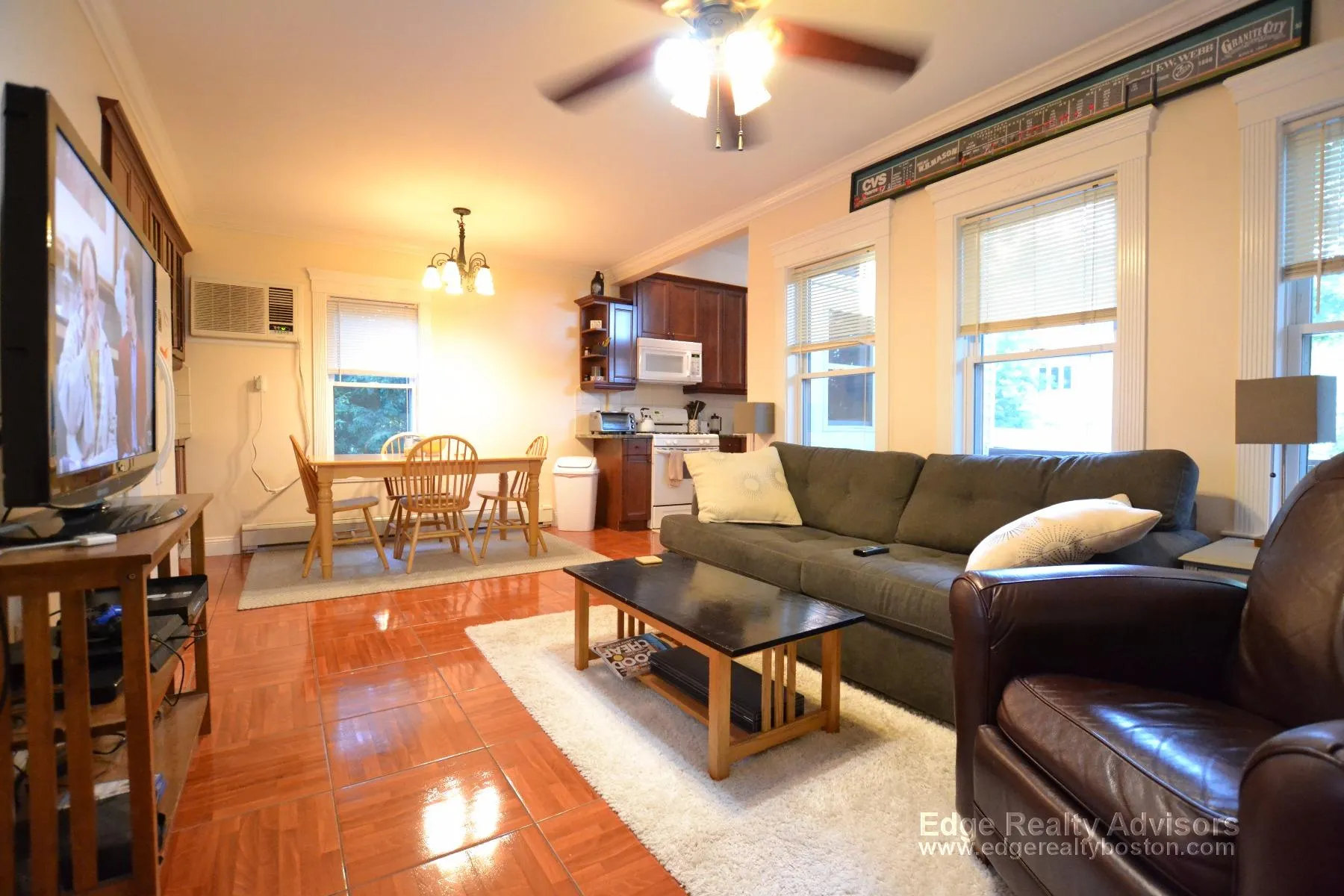 3 bed, 2 bath apartment for rent at 8 Delaware Pl Unit 3, Brighton — photo 11 of 12