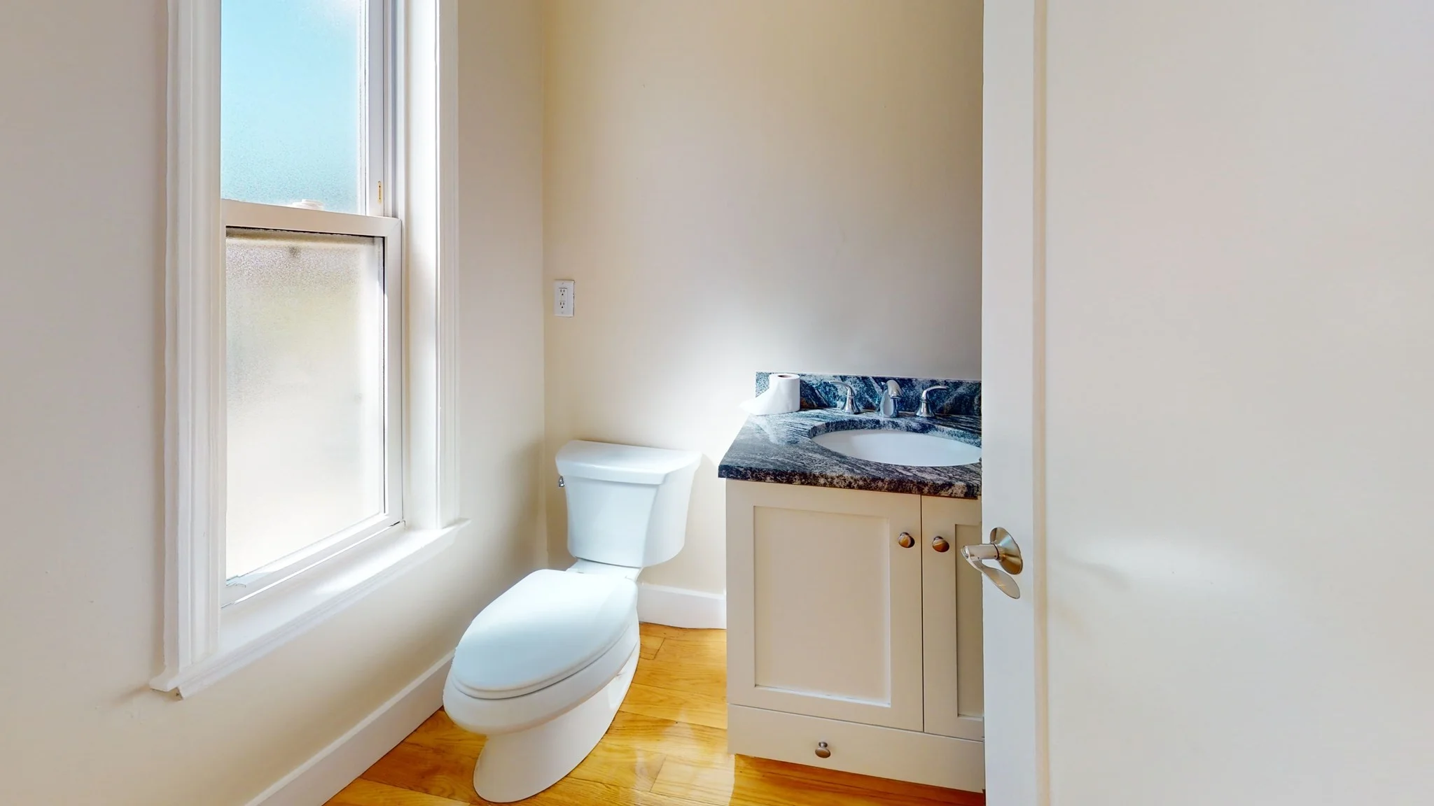 2 bed, 2 bath apartment for rent at 8 Dewey Unit 1, Roxbury — photo 10 of 10