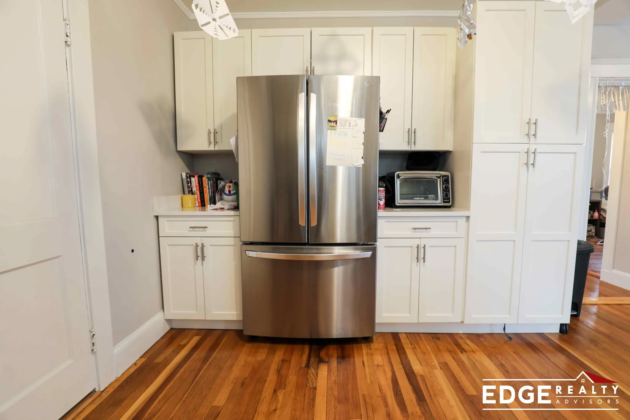 4 bed, 2 bath apartment for rent at 8 Donnybrook Rd Unit 2, Brighton — photo 3 of 14
