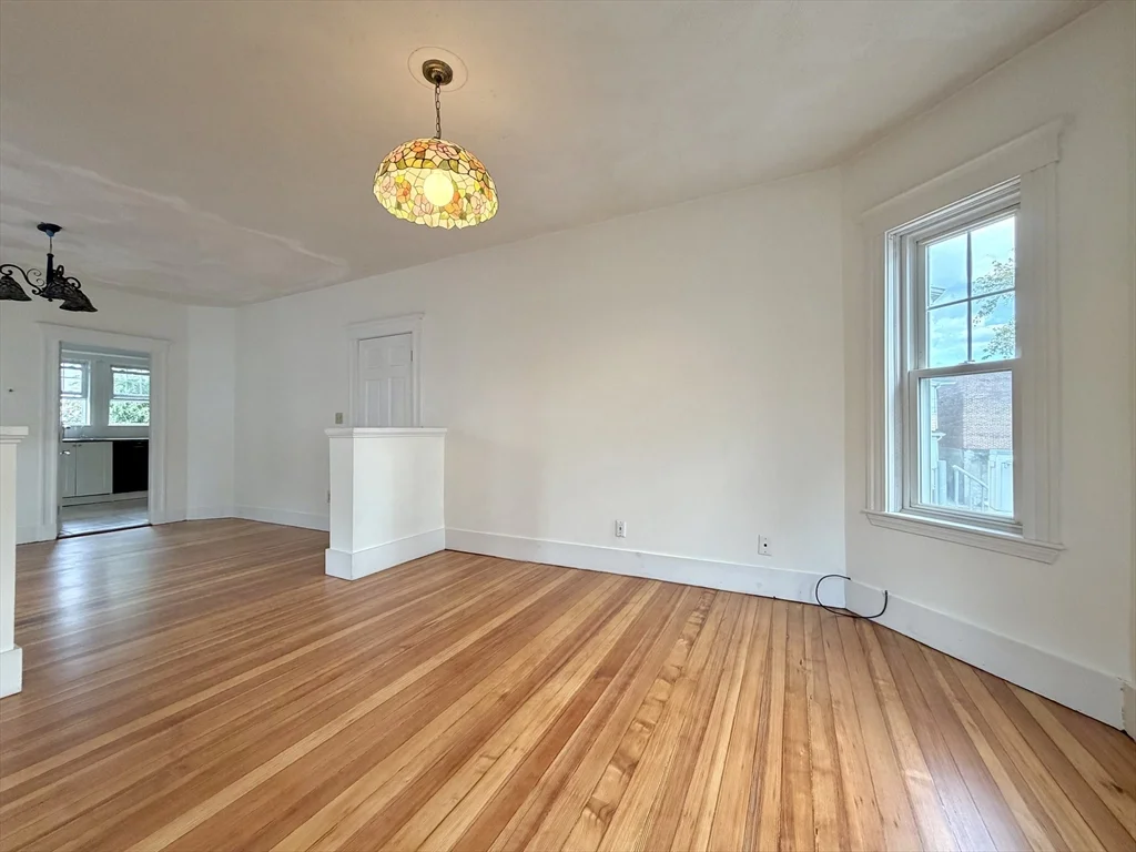 3 bed, 2 bath apartment for rent at 8 Douglas Ave Unit 2, Winter Hill — photo 22 of 24