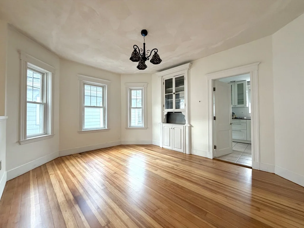 3 bed, 2 bath apartment for rent at 8 Douglas Ave Unit 2, Winter Hill — photo 24 of 24
