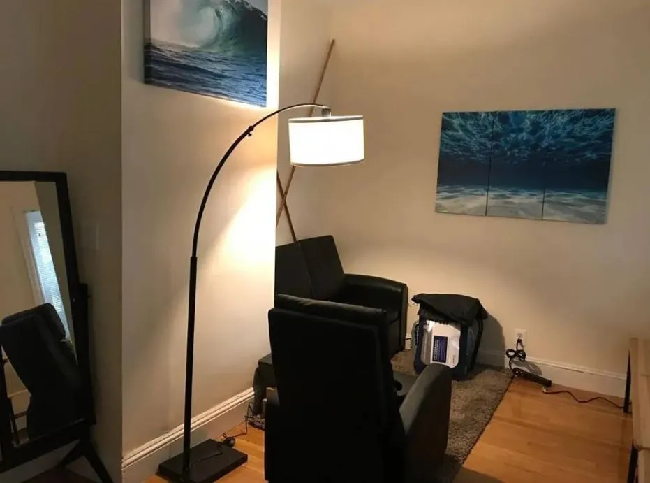 3 bed, 2 bath apartment for rent at 8 Dudley St Unit 1, North Cambridge — photo 4 of 17
