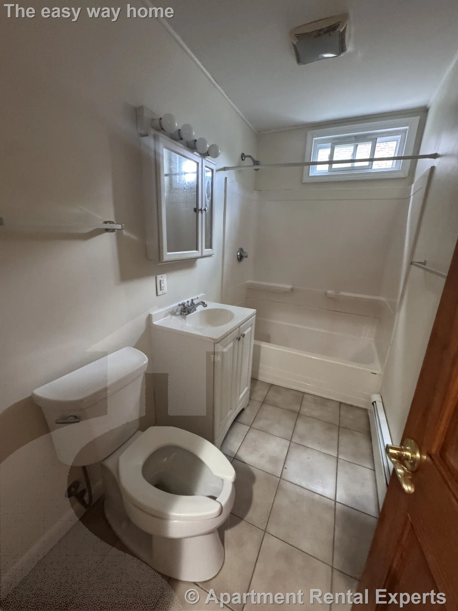 3 bed, 2 bath apartment for rent at 8 Dudley St Unit 1, North Cambridge — photo 2 of 11