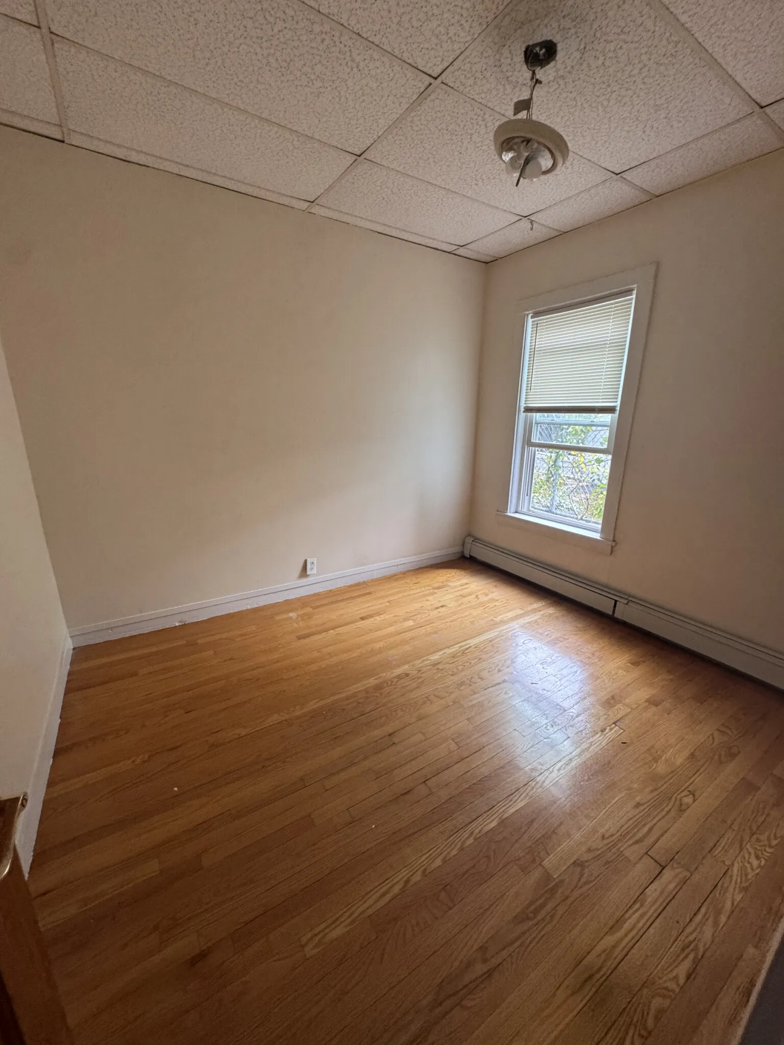 3 bed, 2 bath apartment for rent at 8 Dudley St Unit 1, North Cambridge — photo 9 of 17