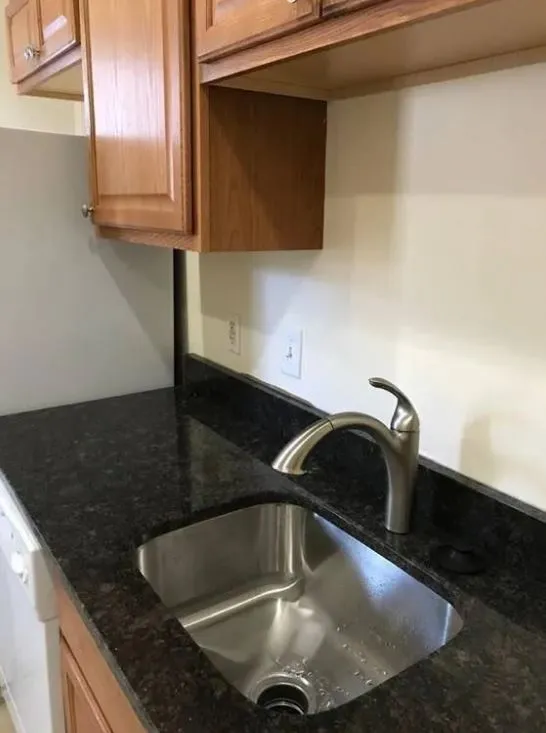 3 bed, 2 bath apartment for rent at 8 Dudley St Unit 1, North Cambridge — photo 2 of 17