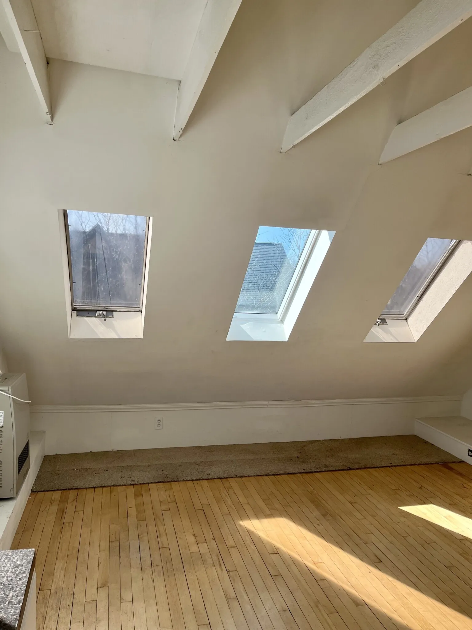 Studio bed, 1 bath apartment for rent at 8 Durham St Unit 3, Prospect Hill — photo 14 of 27