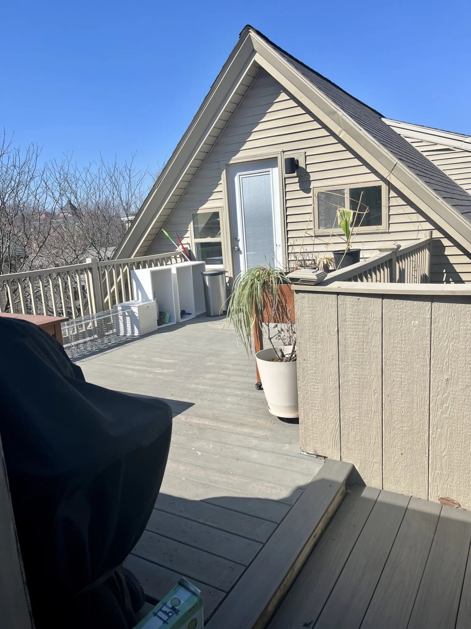 Studio bed, 1 bath apartment for rent at 8 Durham St Unit 3, Prospect Hill — photo 5 of 27