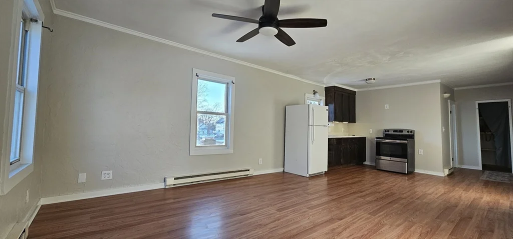 2 bed, 1 bath apartment for rent at 8 Dustin St Unit 2, Spencer — photo 3 of 8