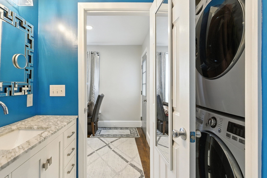 3 bed, 2 bath apartment for rent at 8 Earnshaw St, West Roxbury — photo 15 of 36