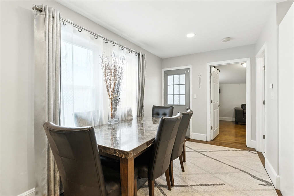 3 bed, 2 bath apartment for rent at 8 Earnshaw St, West Roxbury — photo 10 of 36