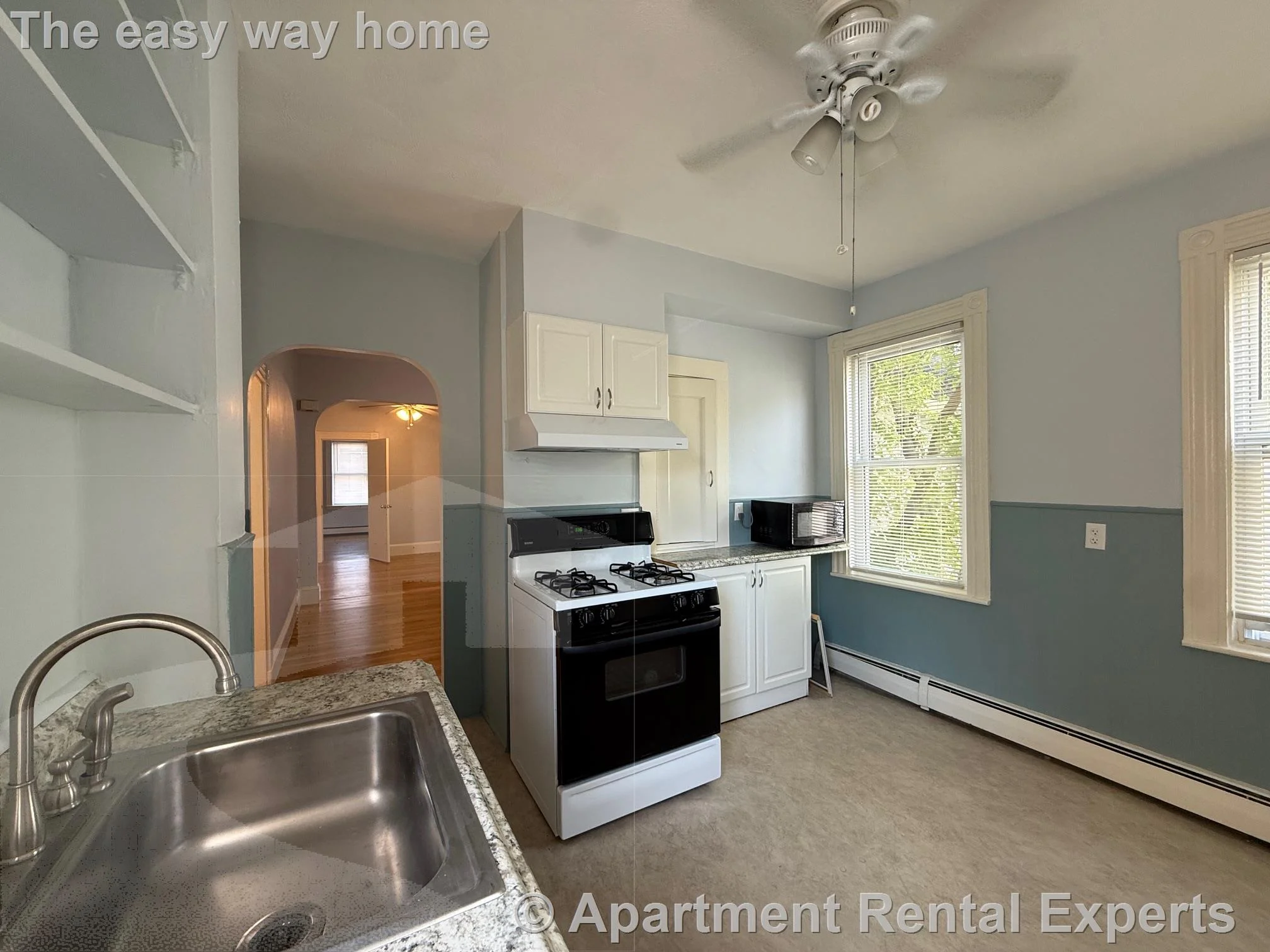 2 bed, 1 bath apartment for rent at 8 Edward St, Magoun Square — photo 5 of 18