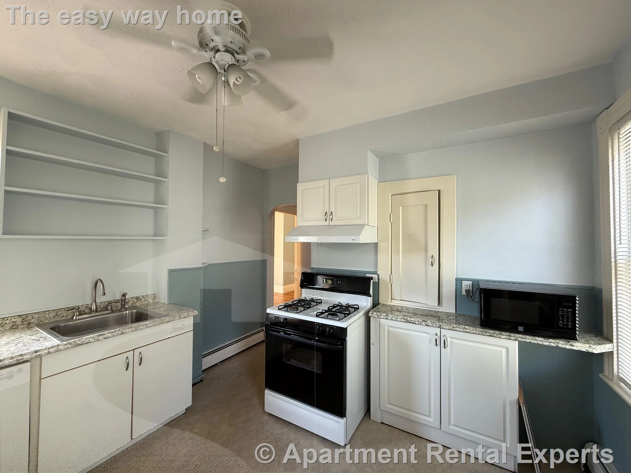 2 bed, 1 bath apartment for rent at 8 Edward St, Magoun Square — photo 2 of 18