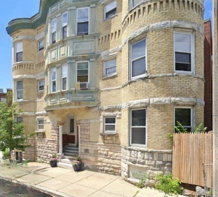 3 bed, 1 bath apartment for rent at 8 Edwin St Unit 1, Dorchester — photo 11 of 11