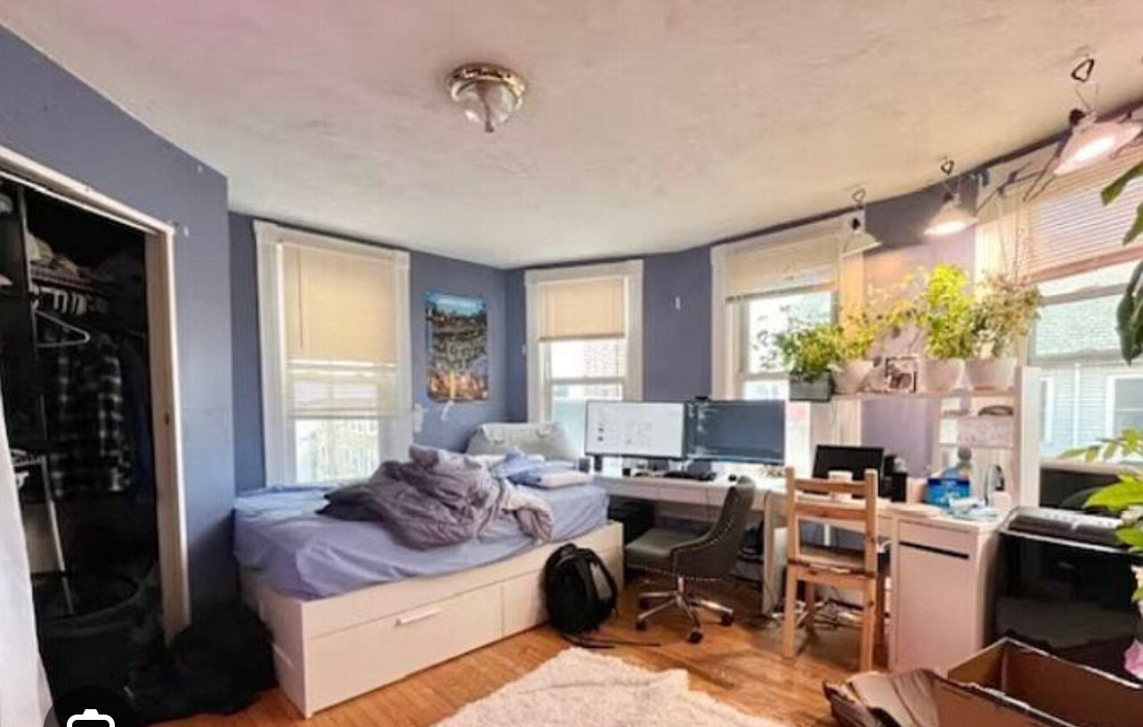 3 bed, 2 bath apartment for rent at 8 Eldora St Unit 2, Mission Hill — photo 3 of 3