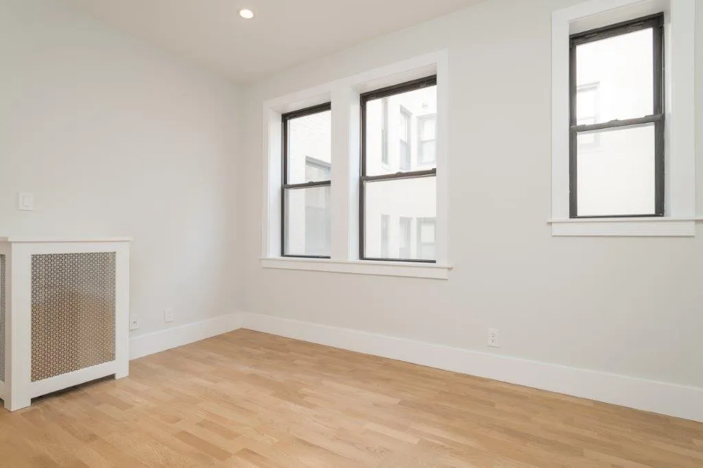 2 bed, 1 bath apartment for rent at 8 Elko St Unit 1, Brighton — photo 6 of 10