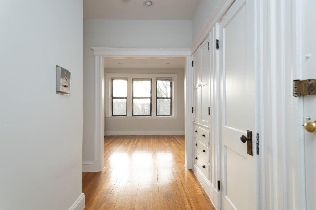 1 bed, 1 bath apartment for rent at 8 Elko St Unit 11, Brighton