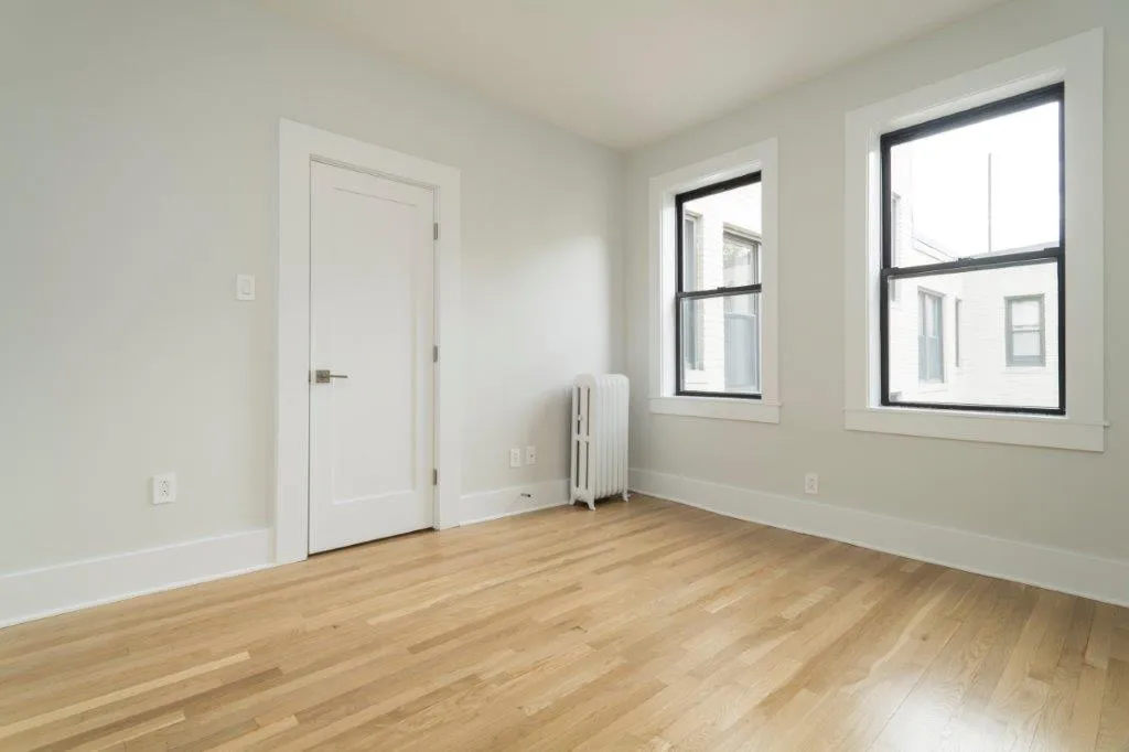 3 bed, 1 bath apartment for rent at 8 Elko St Unit 6M, Brighton — photo 3 of 13