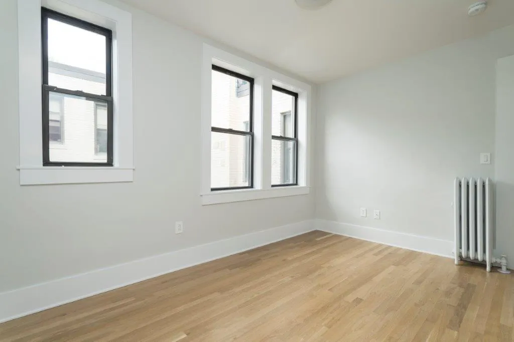 3 bed, 1 bath apartment for rent at 8 Elko St Unit 6M, Brighton — photo 12 of 13