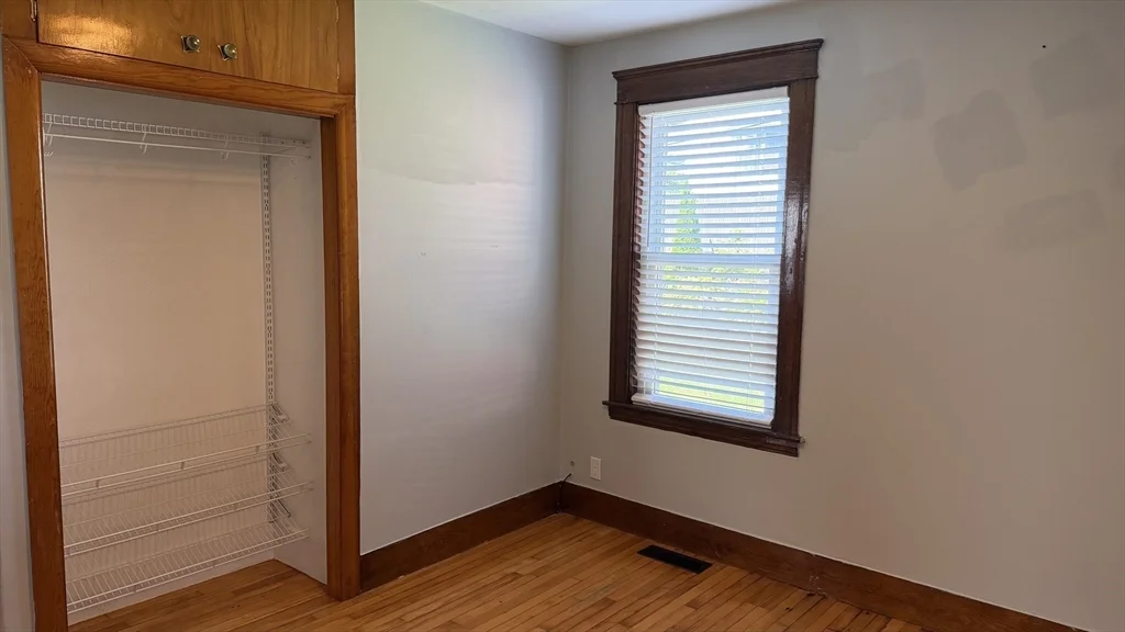 2 bed, 1 bath apartment for rent at 8 Elton St Unit 1, Worcester — photo 12 of 26