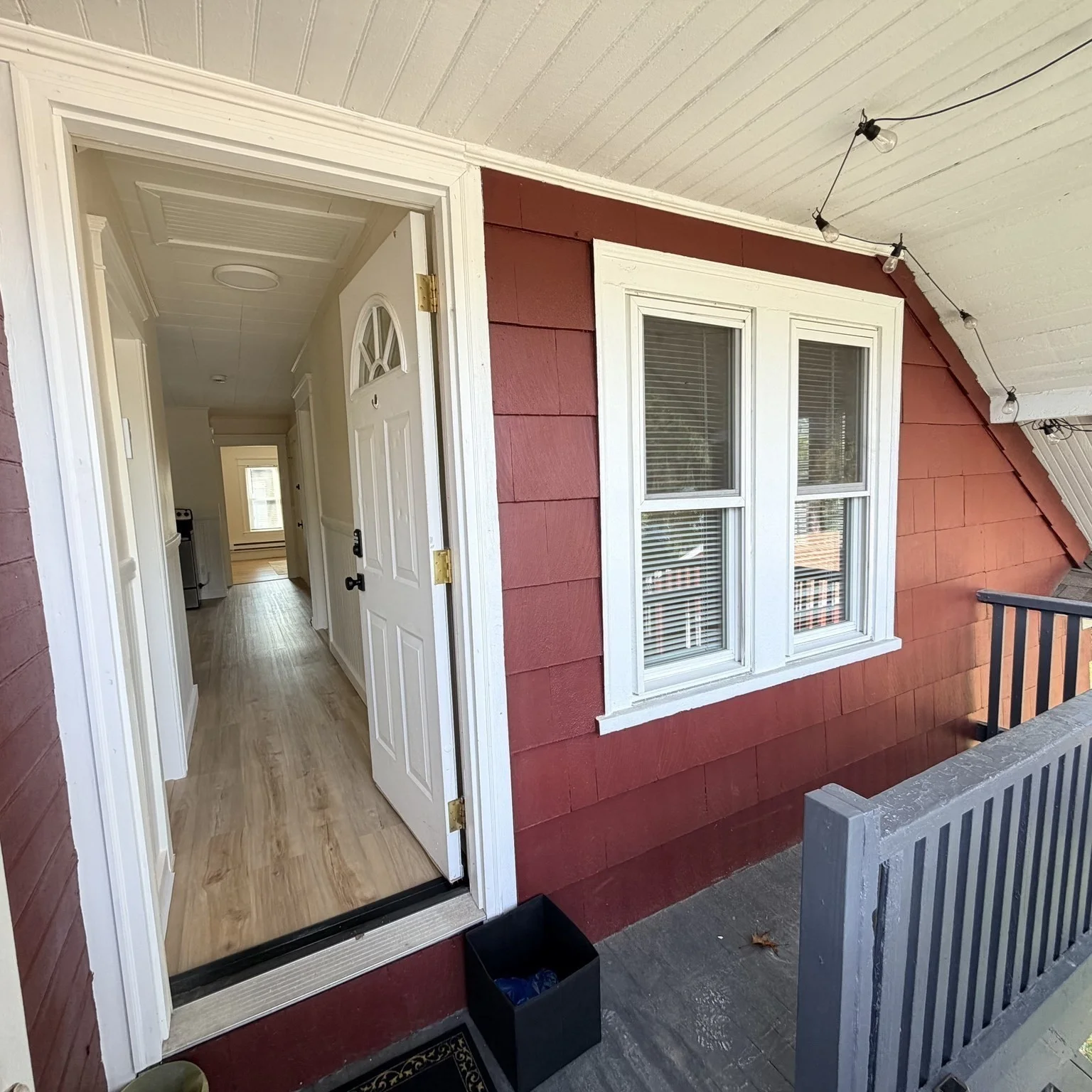 2 bed, 1 bath apartment for rent at 8 Elton St Unit 2, Worcester — photo 4 of 29