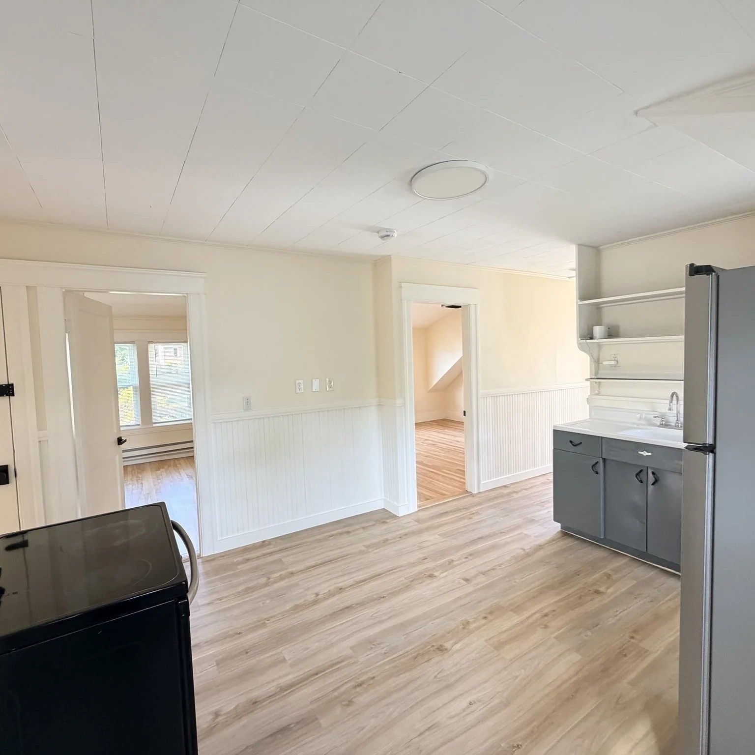 2 bed, 1 bath apartment for rent at 8 Elton St Unit 2, Worcester — photo 12 of 29