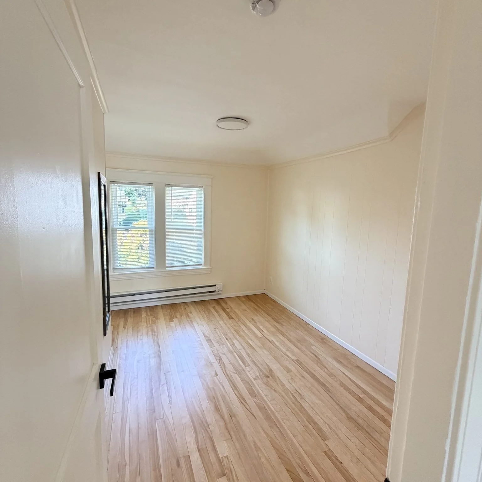 2 bed, 1 bath apartment for rent at 8 Elton St Unit 2, Worcester — photo 21 of 29