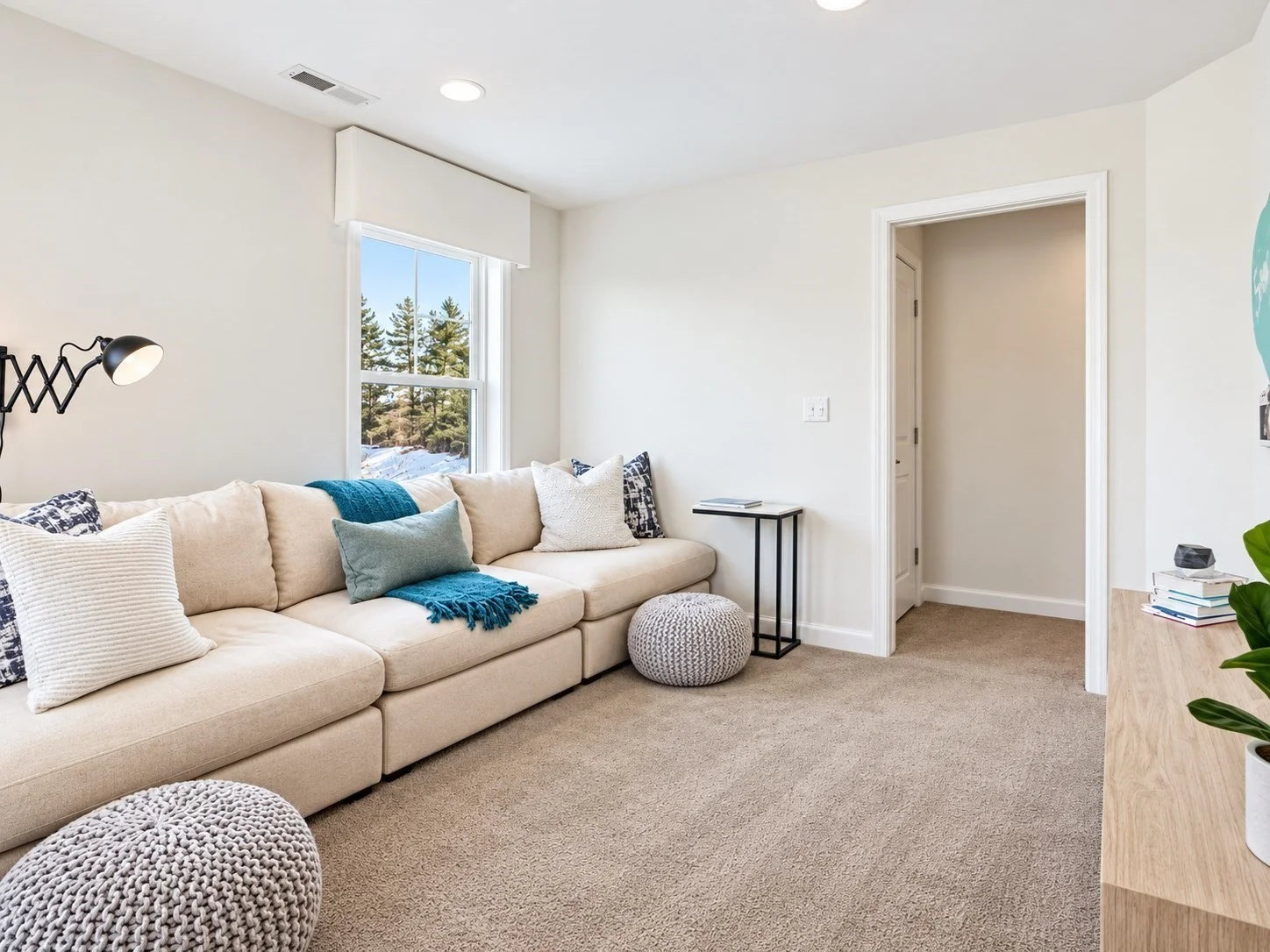 3 bed, 2 bath apartment for rent at 8 Emerald Run Unit 8, Shrewsbury — photo 16 of 28